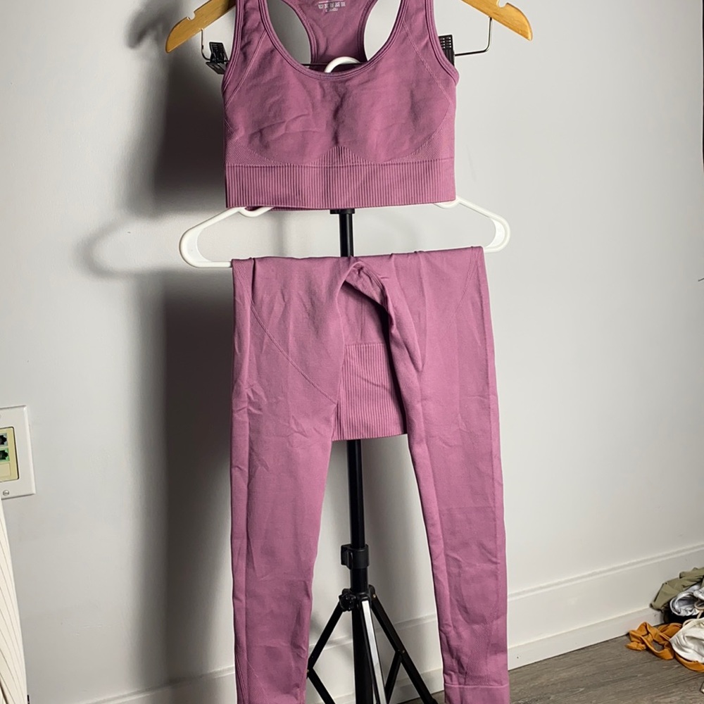 Brand New Pink Workout set